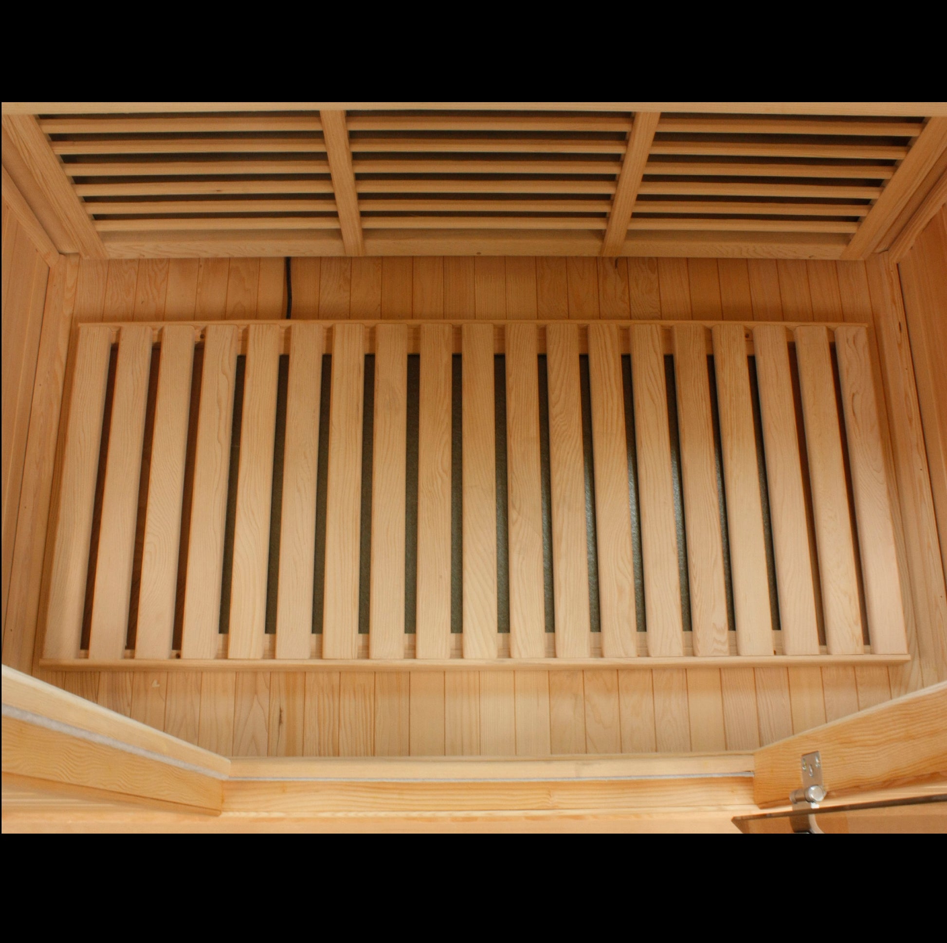 Maxxus K306-01 3-Person Low EMF Far Infrared Sauna – Hemlock — floor heater detail